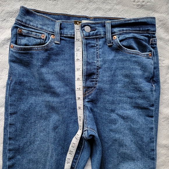 Levi's High-Waisted Distress Straight Leg Denim Casual Vintage Style Jean - Picture 7 of 9